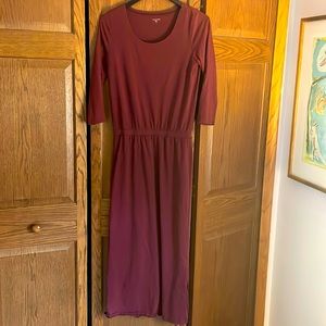 Like new maroon maxi